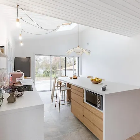 Havre De Paix Renove Repos, Partage, Serenite * ليزيربييه