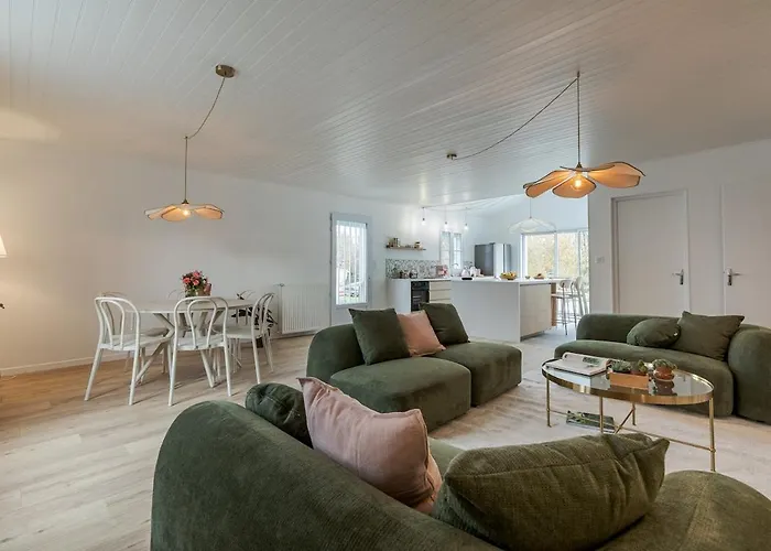 Havre De Paix Renove Repos, Partage, Serenite