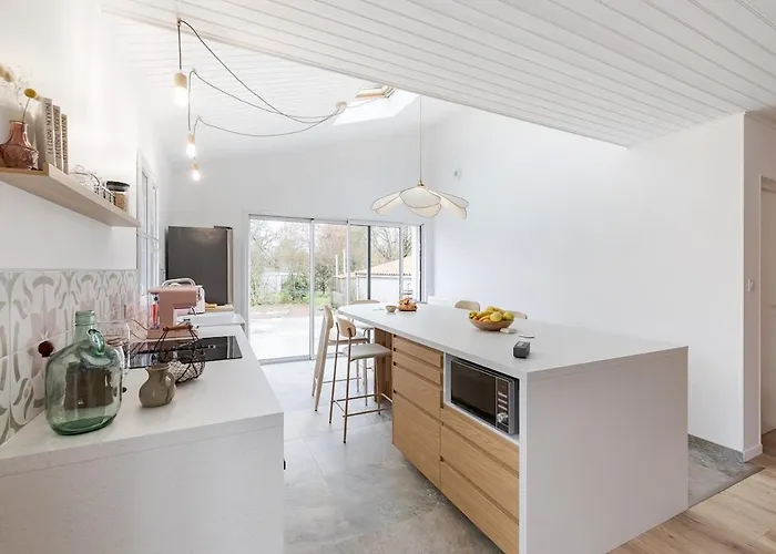 Havre De Paix Renove Repos, Partage, Serenite * Ле-Эрбье